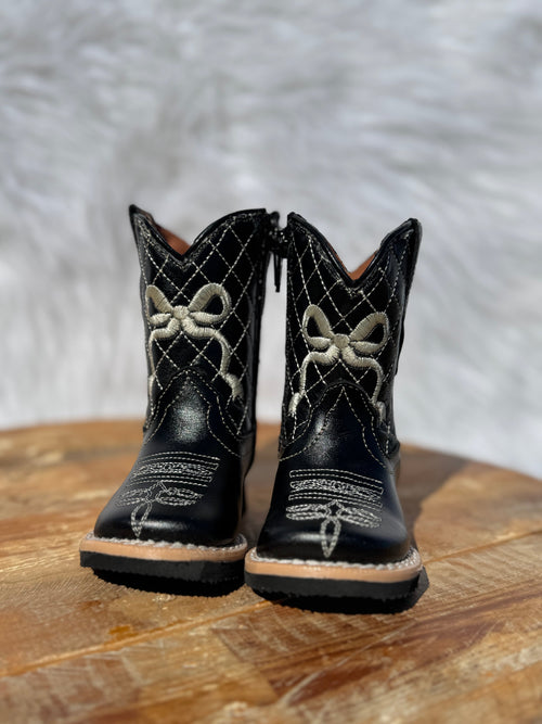 Black Bow Tanner Mark Boots